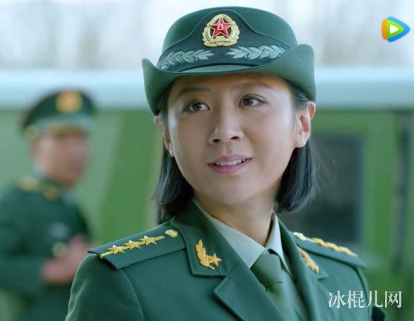 演员高艺丹个人资料简历 高艺丹胸围年龄微博艺术照片曝光