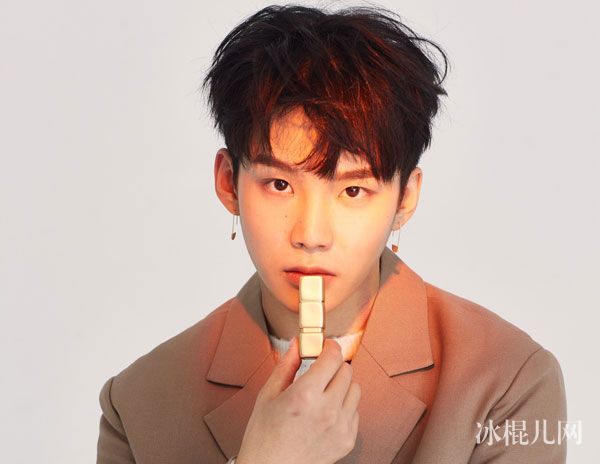 周彦辰黑料自爆SM公司练习生内幕 周彦辰女朋友是谁为什么叫小花