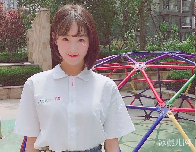 李子璇出道的组合叫什么 创造101李子璇现在在干嘛个人资料介绍