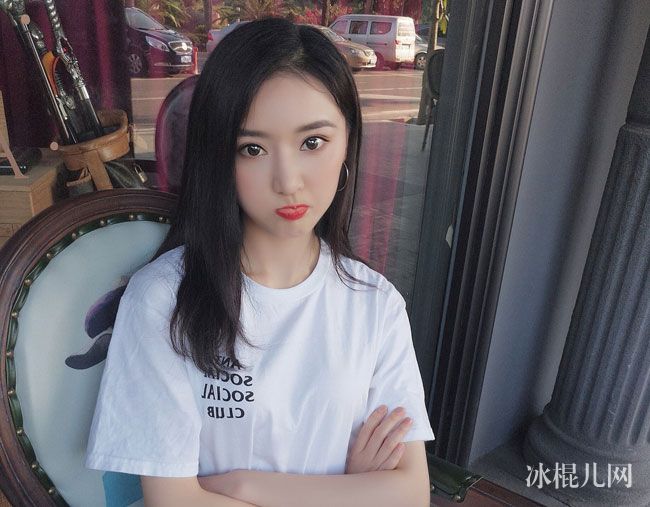 刘丹萌和徐良什么关系 刘丹萌去哪里直播了现在怎么样了曝光
