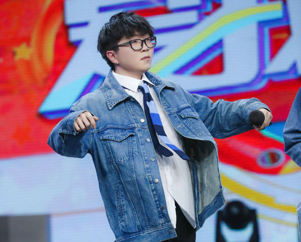 毛不易签约了哪个公司 毛不易资料身高多少真名叫什么