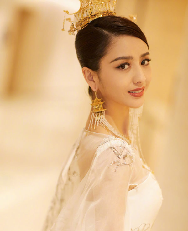 卓伟爆佟丽娅人品 佟丽娅到底离婚没与雷佳音友尽真的吗