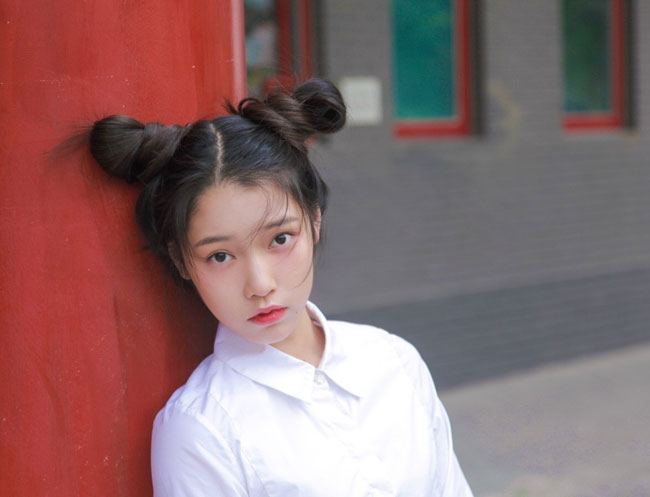 吴小萱谁捧红的父母是谁 创造101抖音网红吴小萱个人资料照片