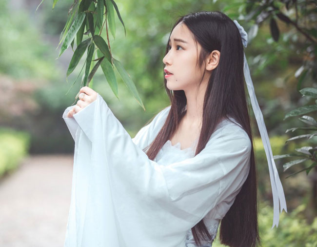 吴小萱谁捧红的父母是谁 创造101抖音网红吴小萱个人资料照片