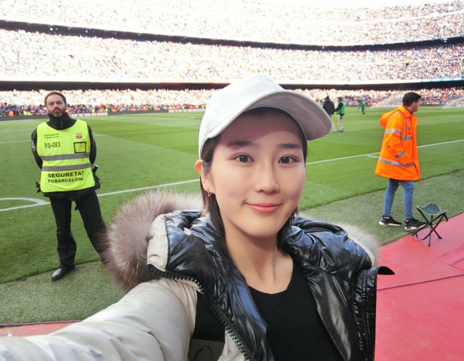 足球解说员漠寒大尺度长腿照片 一站到底张漠寒个人资料简介 - 冰棍儿