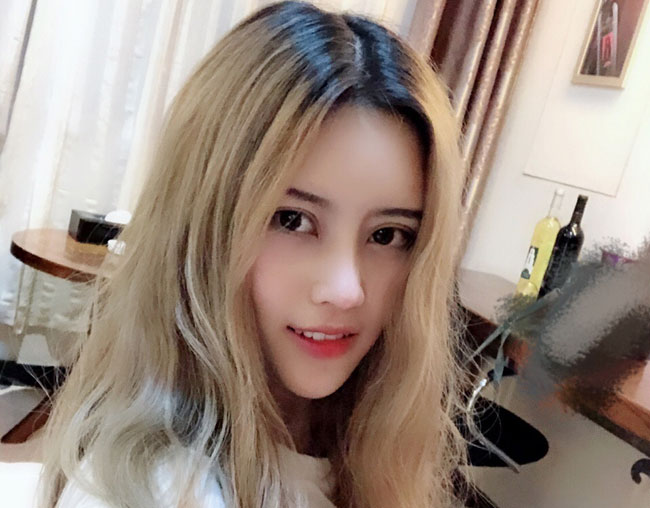 麦小兜真名叫什么个人资料多大了 麦小兜本兮照片对比被质疑