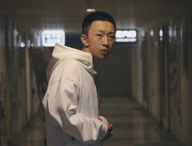 明日之子2KC是谁啊 说唱男神歌手Kc个人资料年龄身高介绍