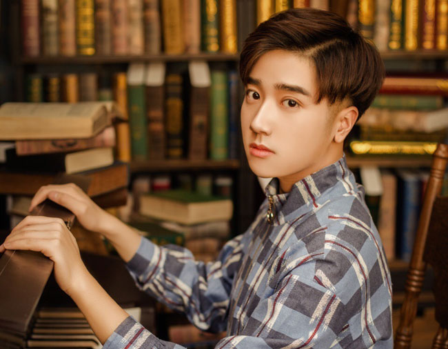 中戏李明峻有女朋友么 明日之子2李明峻个人资料年龄身高微博照片