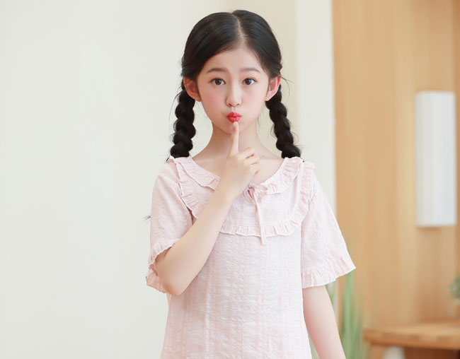 小扶摇吕晨悦个人资料身高介绍 吕晨悦妈妈是谁大尺度生活照片