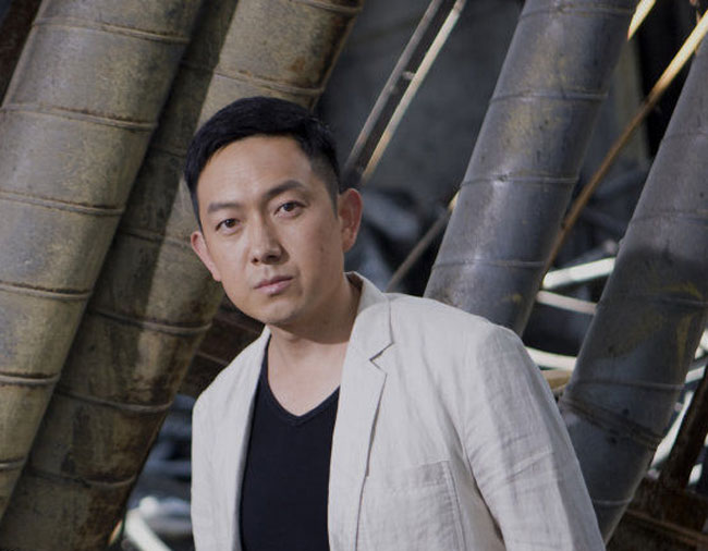 关亚军妻子是谁吴菲菲吗 关亚军出生日期多少岁了个人资料简历