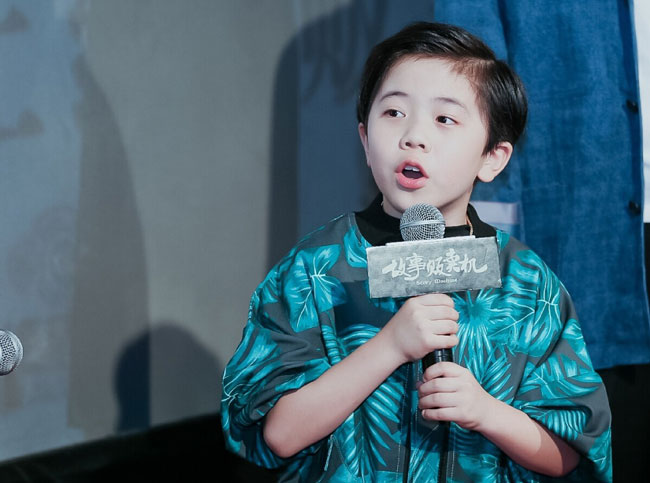 六安卢思宇怎么成名的 演员卢思宇谁的儿子父母是谁资料介绍