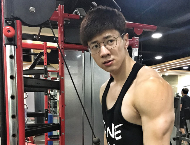 曾彭飚的爸爸妈妈父母是谁 这就是对唱曾彭飚个人资料简介