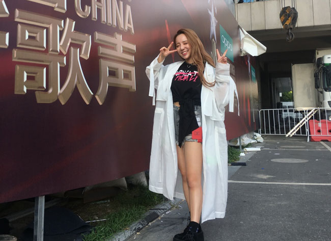 中国好声音张神儿个人资料简历介绍 一首母系社会获四位导师澎湃转身