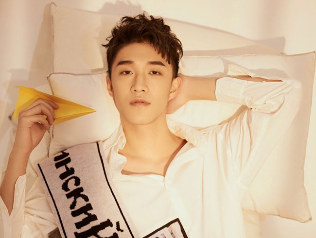 何德瑞是哪个公司的 何德瑞年纪多大与龚锐什么关系揭秘