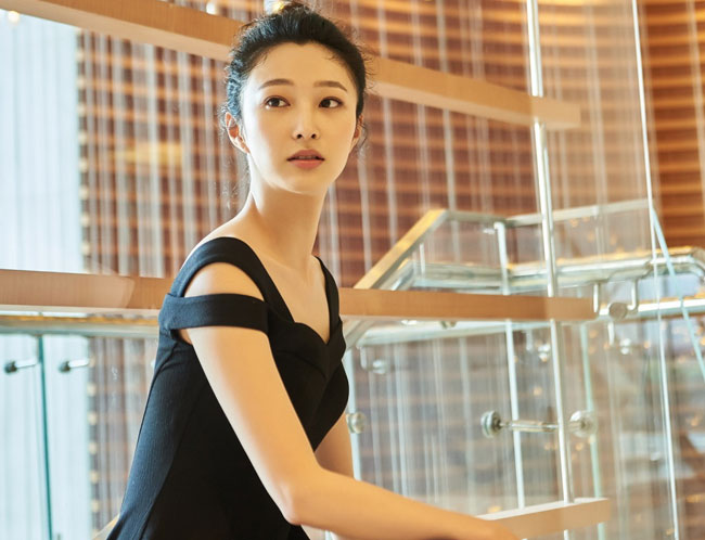 王梓桐几几年出生的今年多少岁 她是哪里人个人资料简介老公是谁