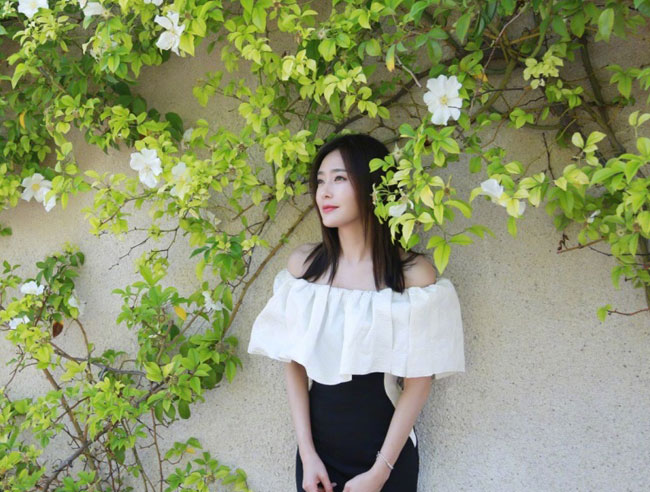 秦岚结婚了吗老公是谁 80后完美女神感情状态引众人好奇