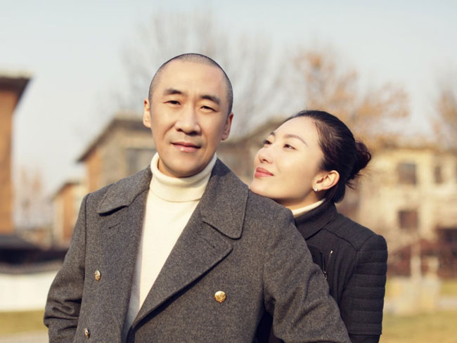 殷旭老公章子男是谁 殷旭和老公怎么认识的相恋经历揭秘