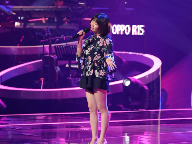 中国好声音彭安妮个人资料简介 明亮女嗓成功获得哈林战队六强席位