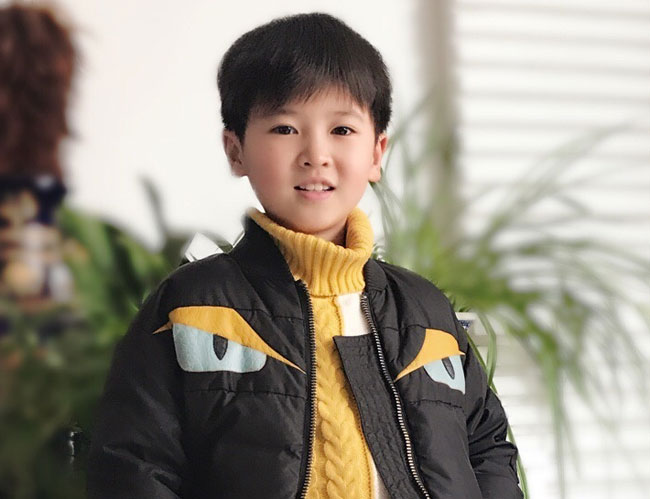 武泽锦熙的父母叫什么 父亲是武威吗亲生父母照片全家福被热搜