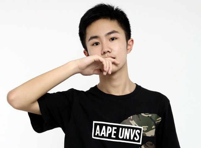 徐凌晨的妹妹及女朋友是谁 现在徐凌晨在哪里读高中引关注