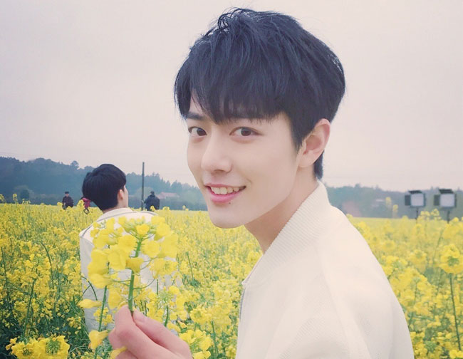 肖战本人真的很好看吗 详细个人资料简介家庭背景怎么样介绍