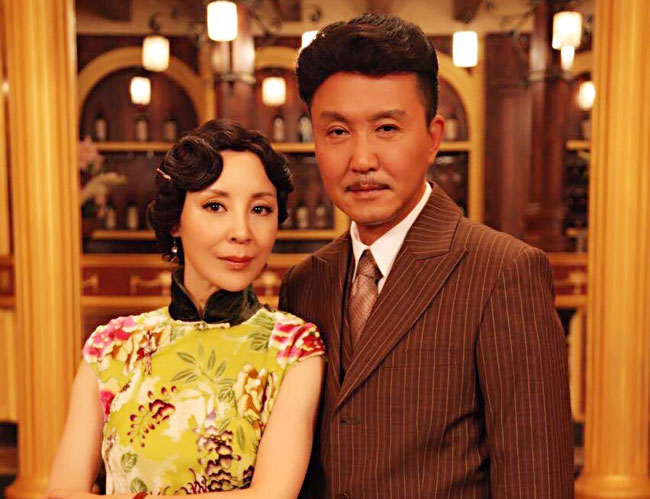 吴刚和老婆岳秀清是二婚吗 达康书记吴刚幸福家庭生活大爆料