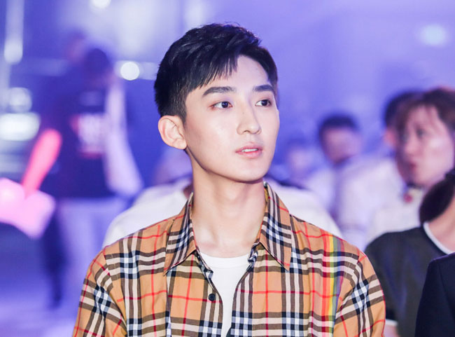 等到烟暖雨收刘泽庭是谁 刘泽庭加盟哪个公司个人资料年龄介绍