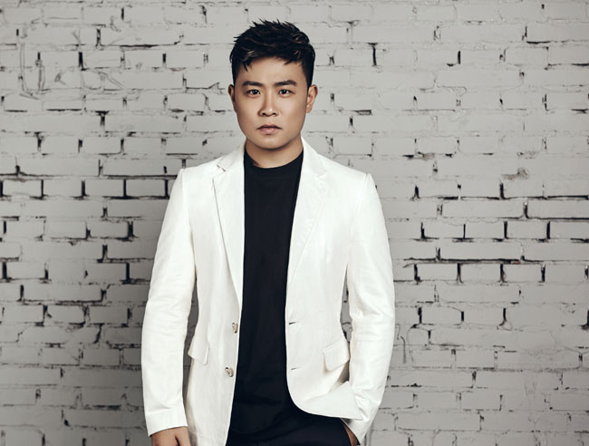 内地歌手贺一航年龄多大了几岁了 详细个人资料及老婆是谁揭秘