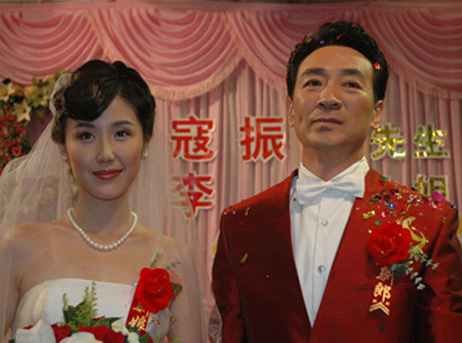 老戏骨寇振海几个孩子 现任老婆李婷个人资料简历照片被深扒