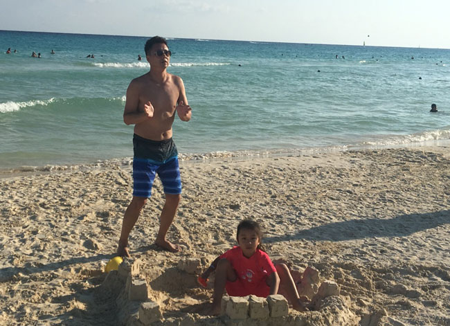 刘奕君现任妻子多大是谁叫什么 实力派老戏骨婚姻生活低调幸福