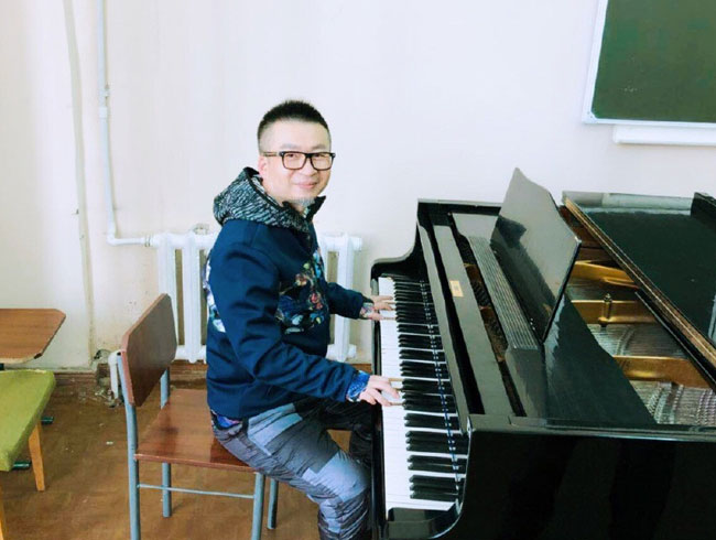 音乐人老猫的夫人和父亲是谁 神曲音乐人感情及家庭背景遭深扒