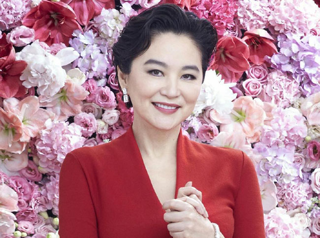 林青霞和邢李原离婚是真的吗 多次离婚传闻背后也许并非真实情况