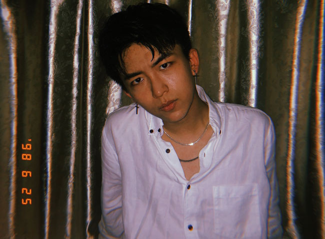 黄子弘凡哪年出生的哪里人 声入人心黄子弘凡个人资料父亲背景