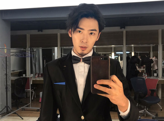 曾经就读于天津音乐学院,目前已经毕业多年的高天鹤,现在在天津歌舞