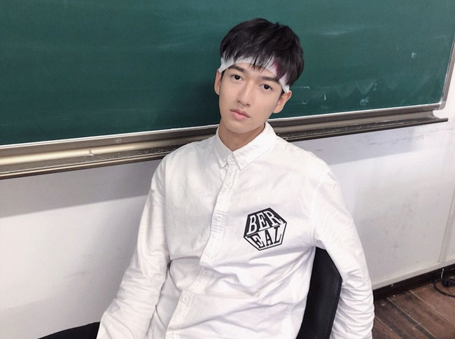 声入人心刘彬濠个人资料几岁简介现就读星海音乐学院师从杨岩教授