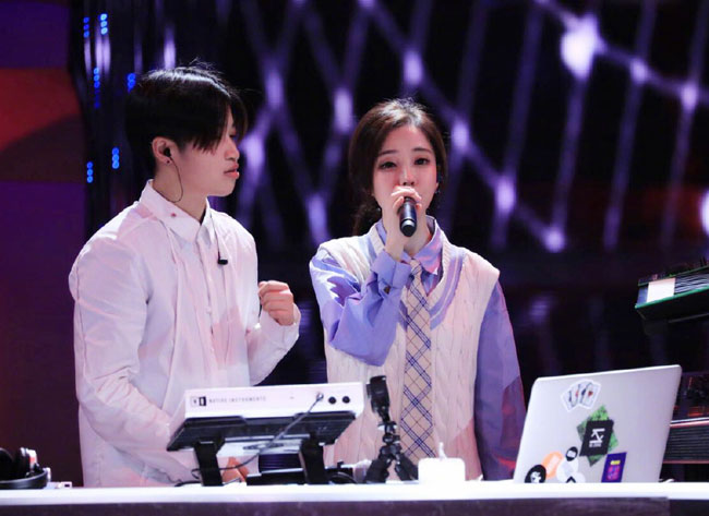 即刻电音冯提莫KK张个人资料介绍 重混音空城令主理人张艺兴纠结