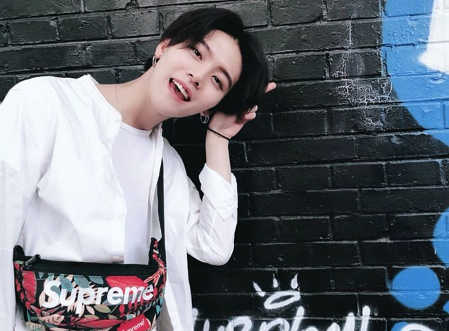 青春有你王新宇个人资料简介 VARSITY-V主唱担当王新宇是哪里人