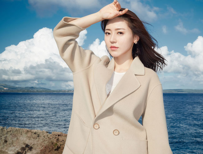黄梦莹下巴整过吗 有着完美女神之称的她被质疑整容