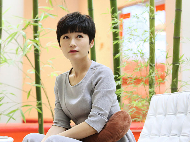 代乐乐的脚丫分叉怎么回事 二十四岁时代乐乐选择嫁给了爱情