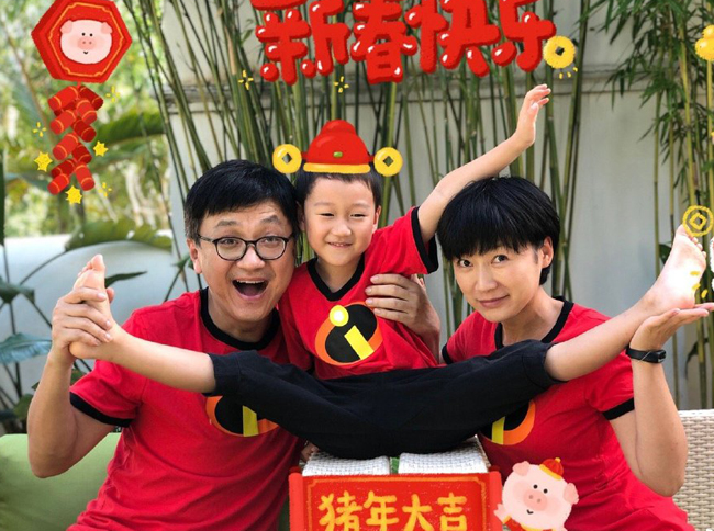 代乐乐的脚丫分叉怎么回事 二十四岁时代乐乐选择嫁给了爱情