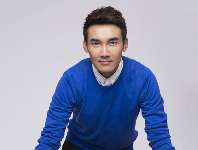 张铎的脸是咋回事 脸上的疤怎么来的痘坑变好了吗揭秘