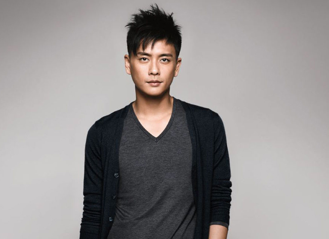 谢君豪和黄宗泽撞脸照 谢君豪和黄宗泽长得像什么关系被扒