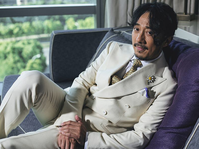 赵立新个人资料国籍曝光 起底老戏骨赵立新为什么是瑞典籍