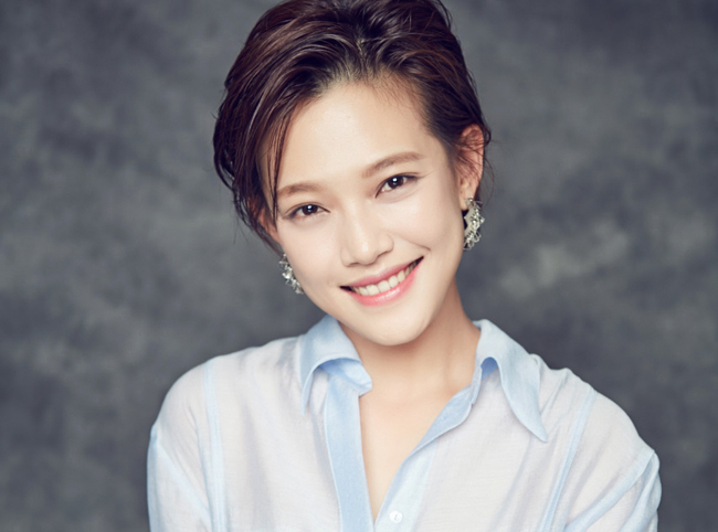 王璇的个人资料年龄多大起底 演员王璇的感情经历老公是谁