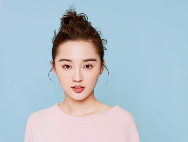 冯瑞睿结婚了吗今年多大 她是几几年出生的个人资料简介