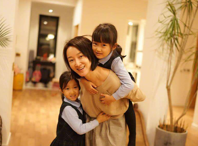 赵子琪第一任丈夫扬柳真的吗 她结过几次婚有几个孩子揭秘