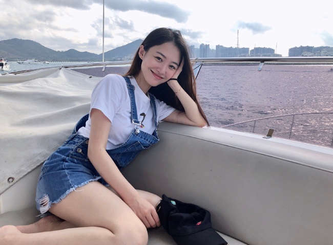 演员许微哪年出生年龄多大 原名许可一个人资料简历照片曝光