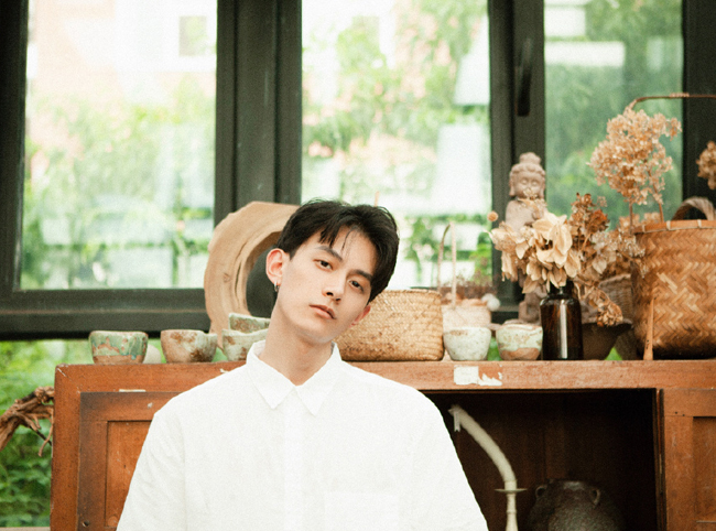 演员邓尚哪里人年龄多大 起底邓尚个人资料简介及经纪公司