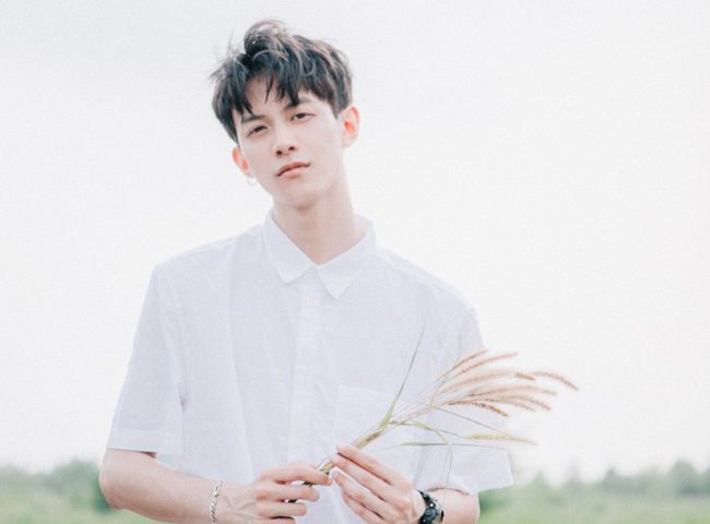 演员邓尚哪里人年龄多大 起底邓尚个人资料简介及经纪公司