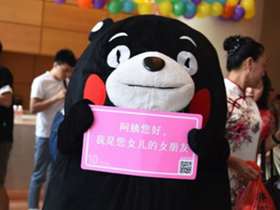 台湾允许同性结婚 他们等到了
